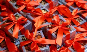 candy_gifts_ribbon_647_h